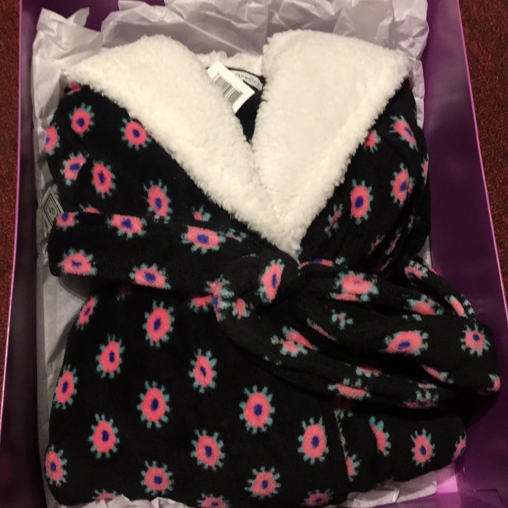 Vera Bradley Robe - Picture 2 of 3